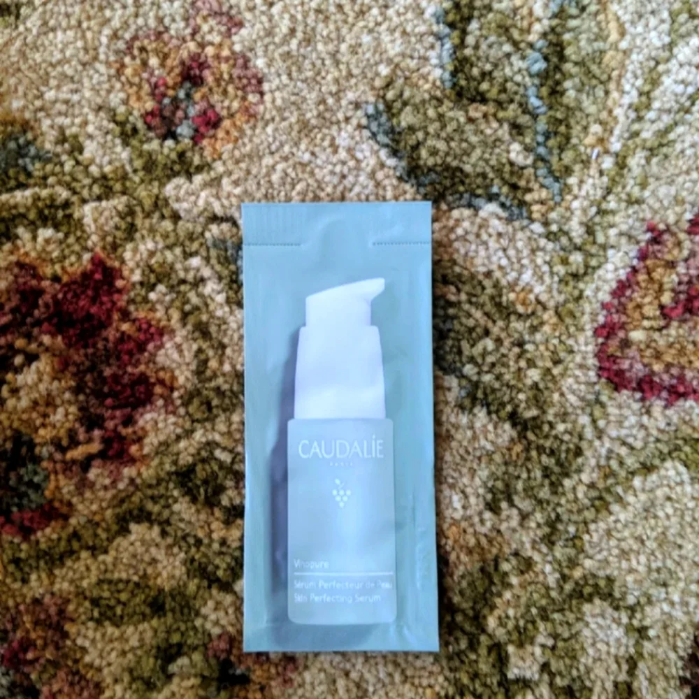 Caudalie Vinopure Serum Perfecter de Peau - Picture 1 of 1